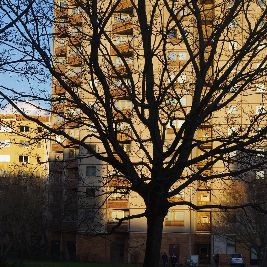 Hochhaus im Abendlicht